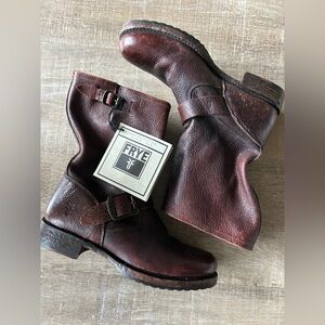 Frye Veronica Boots Women’s 6.5 Distressed brown Leather Slouchy Western NWT